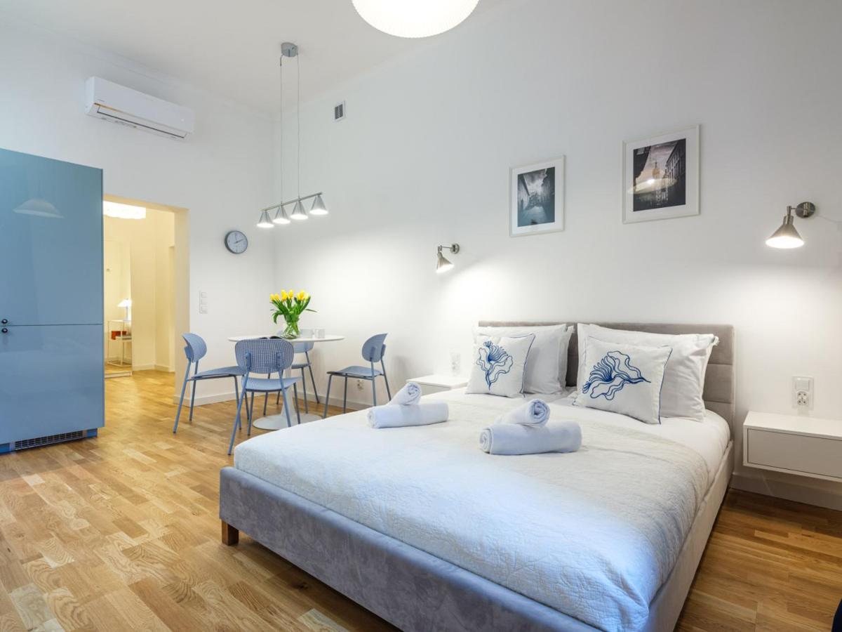 Tyzenhauz Suites Topolowa Krasków Εξωτερικό φωτογραφία
